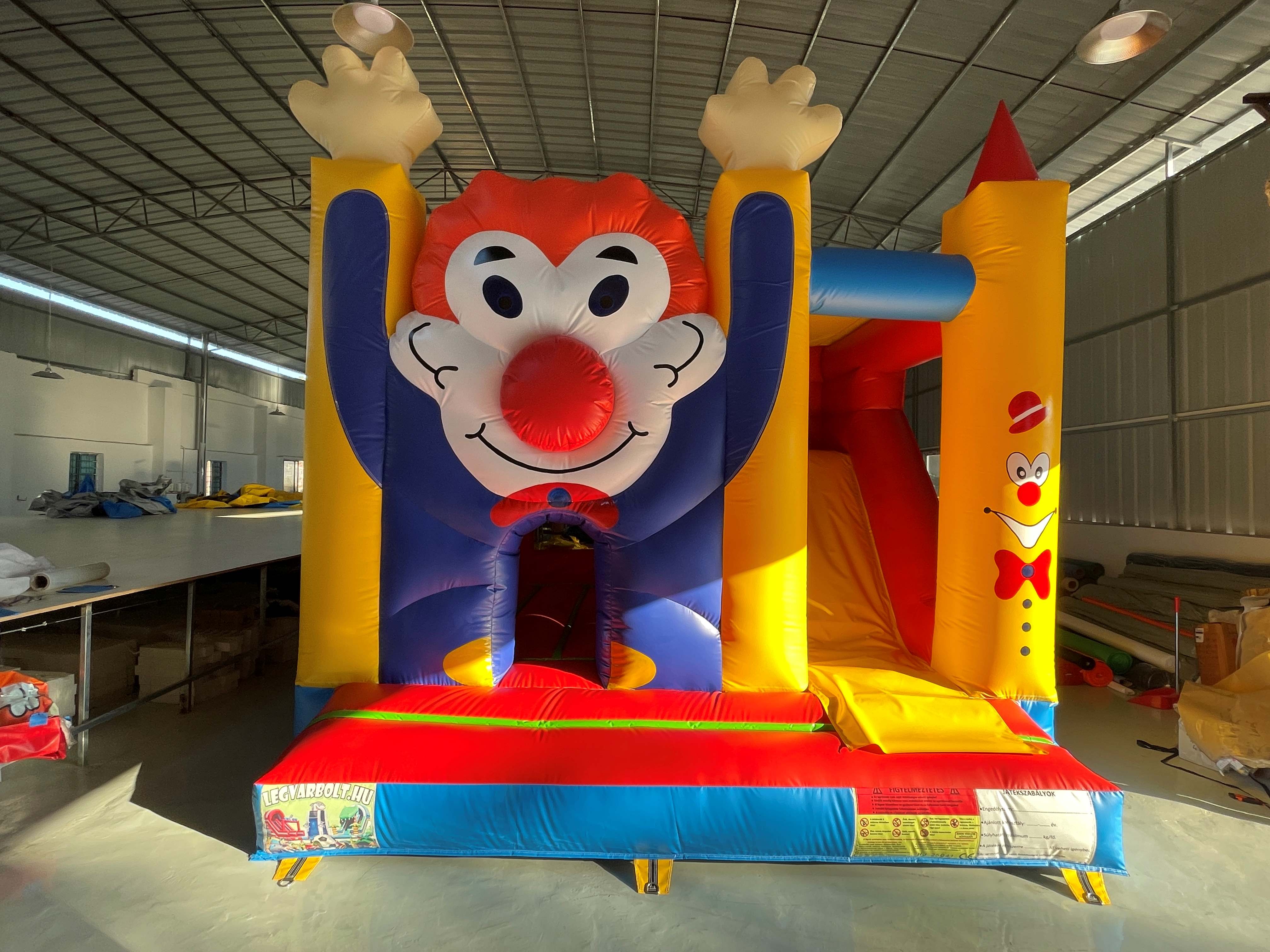 Bouncer clovn
