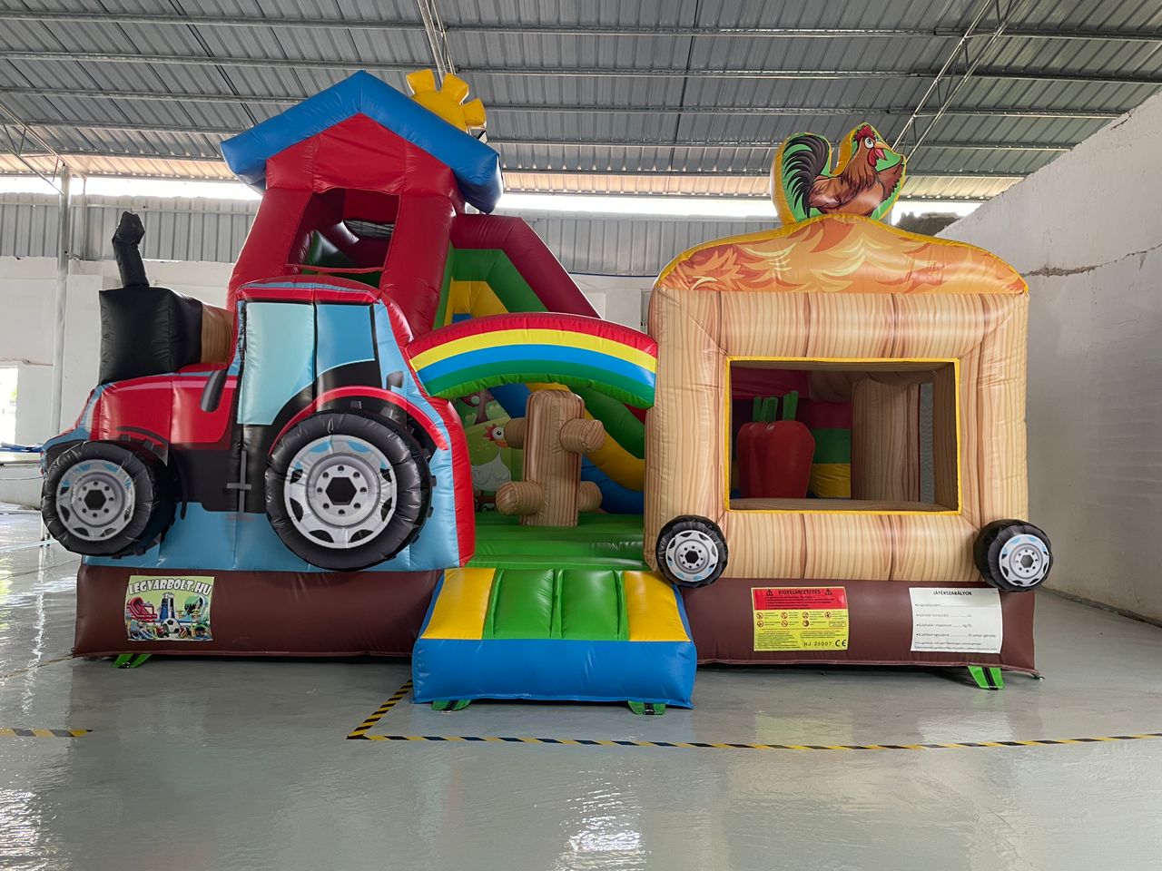 Bouncer ferma cu tractor