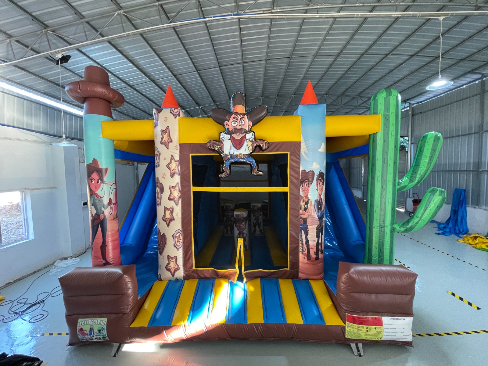 Bouncer cu tobogan dublu cowboy 2